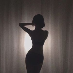 12脱了内裤自慰❌在无码
